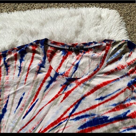 Volcom Tie Dye Red White & Blue Top Size XS - Picture 3 of 6